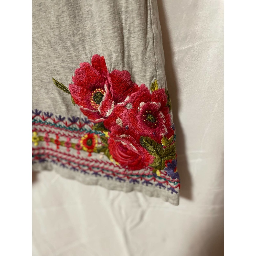 Johnny Was Los Angeles Floral Embroidered Tunic Short Sleeved Shirt - Picture 3 of 5